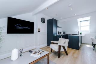 Incredible 3 Bedroom Apartment In York, Central Location - York - 0