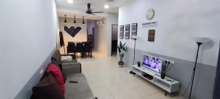 Hana Pekan Pahang Homestay 3room - 0