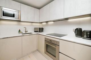 Modern 1 Bed Apt Bracknell- with parking - Bracknell - 5