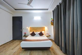 Hotel Wedlock - Golf Course Road - Gurgaon - 2