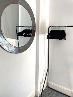 Lowestoft One Bed Apartment, Close to Beach -Ideal for Weekend Getaways and Business Travellers- with Free Parking! - Lowestoft - 2