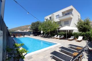 Bulli Croatia - Trogir - 0