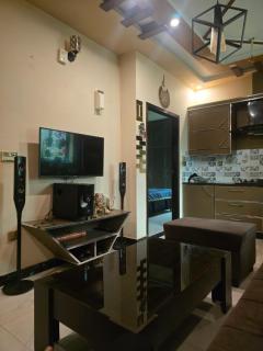 Luxury Floor Retreat in Lahore - Lahore - 4