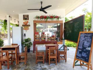 Suan Pa Khao Lom Homestay - 3