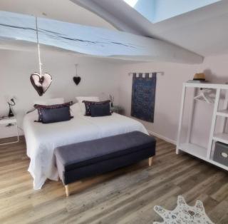 La Loge du Grand Cèdre, gîte de charme - Fontcouverte - 2