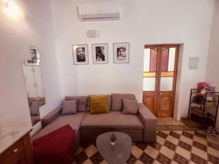 LA88 Bijou Boutique - Sliema - 9