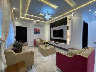 HOMEWORTH SPACES - Shortlet Apartmemt - Alimosho - 2