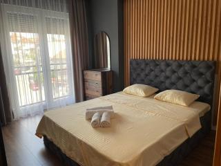 J K E apartments - Pristina - 3