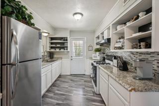 Cozy Temple Home - Fenced Yard & Wi-Fi home - Temple - 7