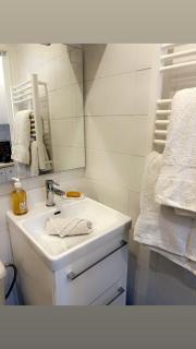 Petit Studio au Porte de Paris - 1