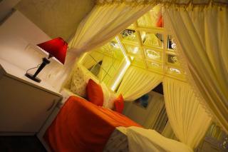 Whispering Waters Houseboat - Alappuzha - 8