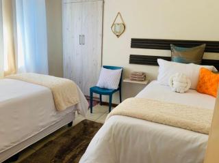 Tsika's Inn - 5