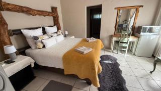 Mar-Zel Guesthouse - Fam Room - 6