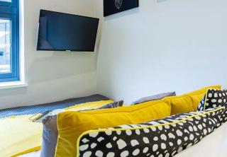 Student Silver Studio at Seven Sisters - 6