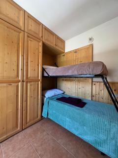 Wood Peak Apartment - - 2