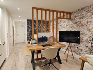 Modern Studio Near London - Worcester Park - 2