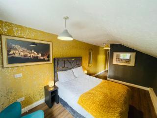 PAVILION ORPINGTON Hotel & Lounge Bar - Foots Cray - 5