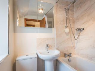 3 Bed in Gosforth SZ064 - Gosforth - 3