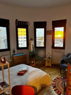 Central Artsy Studio, self check-in! - Bucharest - 8