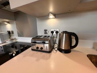 Cozy Studio in Bracknell with free Parking - Bracknell - 3