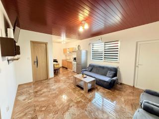 Casa Claudia si Cristi - Tuzla - 3