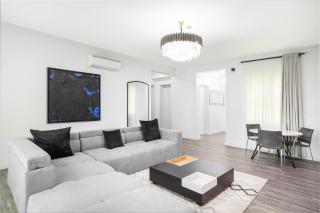 Rhodax Court - Lagos - 0