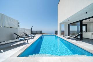 Villa Andro II - Makarska - 0