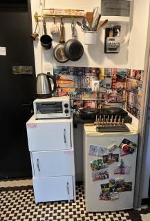 Central Artsy Studio, self check-in! - Bucharest - 3