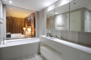 Silk Valley - Luxury 1B close to Creek & Metro - Dubai - 3