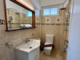 Panoramic Penthouse - 1