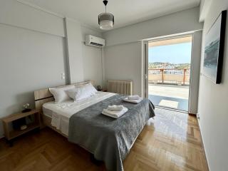 Panoramic Penthouse - 1