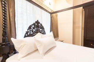 Handmade Homes Upon Park Street - Kolkata - 2