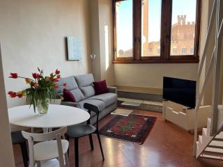 Via Banchi di Sotto, 8 - Piazza del Campo - Siena - 5