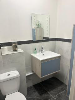 3 Bedroom Cardiff Bay Apartment - Cardiff - 7