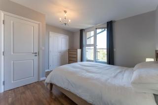 Stylish 2-Bed Flat, 10mins to NEC & Airport Free Parking - Solihull - 3