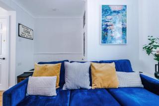 Cozy 3-Bed Home by 53 Degrees Property, Perfect for Business & Groups! - Leek - 7