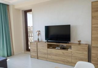 Elegant 1BR Apartment in the TOP Center of Varna by Flat manаger - 8
