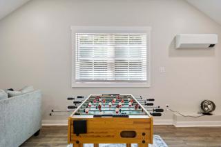 Secluded 3BR Cabin Lake Access & Resort Perks - South Union - 9