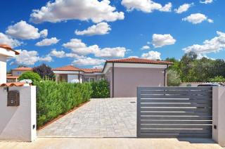 Ferienhaus für 8 Personen ca 134 qm in Pula-Fondole, Istrien Istrische Riviera - Valbandon - 8