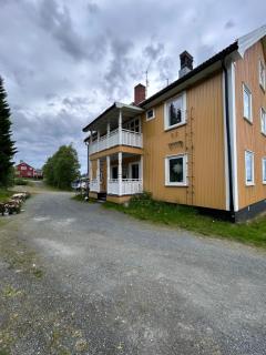 Gula Villan Värdshus - 9