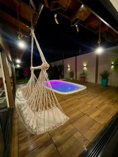 Casa Rústica com piscina - Cascavel - 1