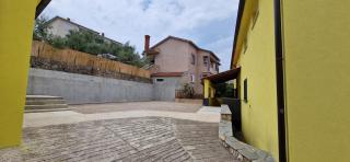 Sunce 3 - Vrbnik - 1