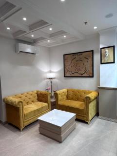 Green Garden Cafe & Hotel - 1