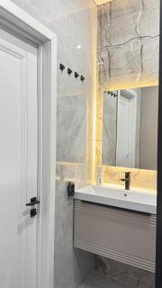 Уютная 2-комнатная квартира в районе ТРЦ Хан Шатыр - 3