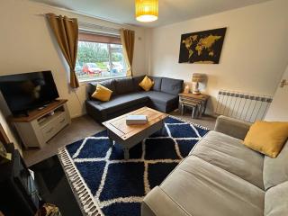 Cosy Flat Close to City Centre Ideal for Families - Dalneigh - 8