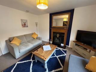 Cosy Flat Close to City Centre Ideal for Families - Dalneigh - 9