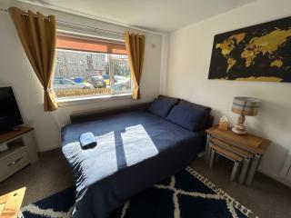 Cosy Flat Close to City Centre Ideal for Families - Dalneigh - 6