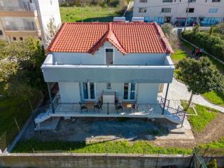 F&R Villa Studio 4 - Perea - 0