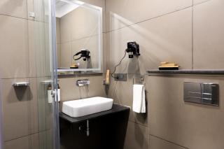 Hotel Kyzen HiTech City- Your Zenly Stay - Hyderabad - 8