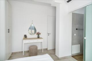 Villa Yammas, 5-Bedroom Stone Villa with Private Pool, Walking distance from Beach - Dhrámia - 8